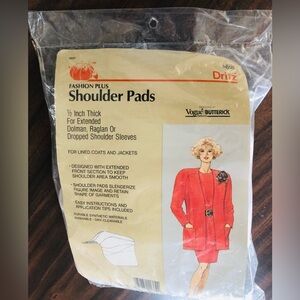 Dritz shoulder pads 1990s oversize cut to desired size. With instructions pair